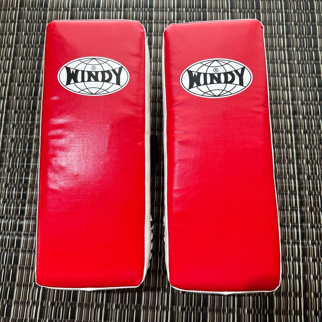 【美品】WINDY キックミット 赤/白 標準サイズ ウィンディ