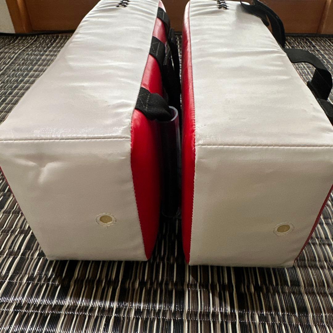 【美品】WINDY キックミット 赤/白 標準サイズ ウィンディ