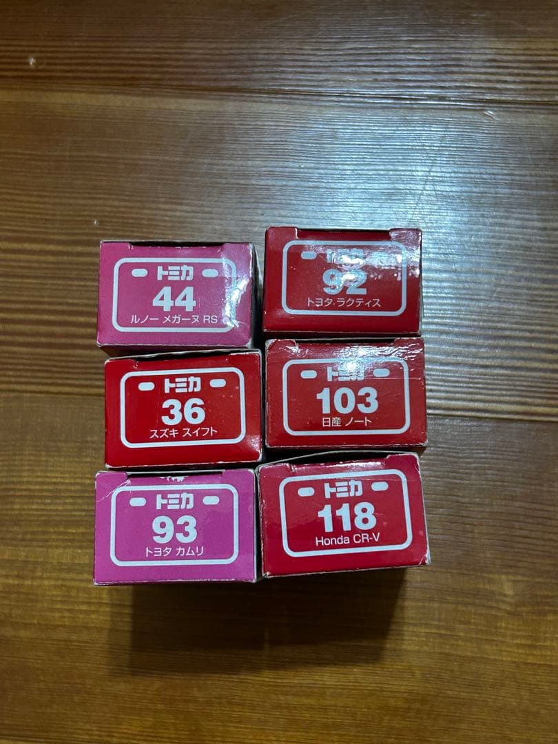 タカラトミー トミカ まとめ売り シュリンク付き　36個