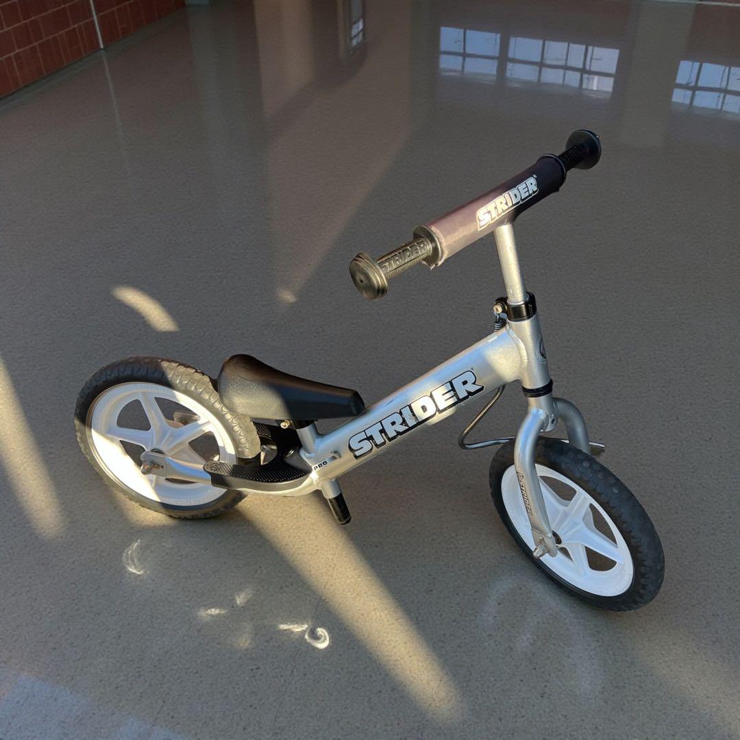 N*u様 STRIDER PRO ストライダー プロ シルバー 自転車 子供用