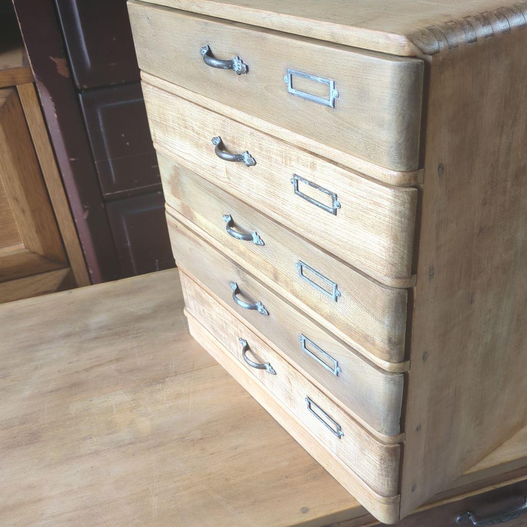 古道具　アンティークやや大きめ5段引き出し