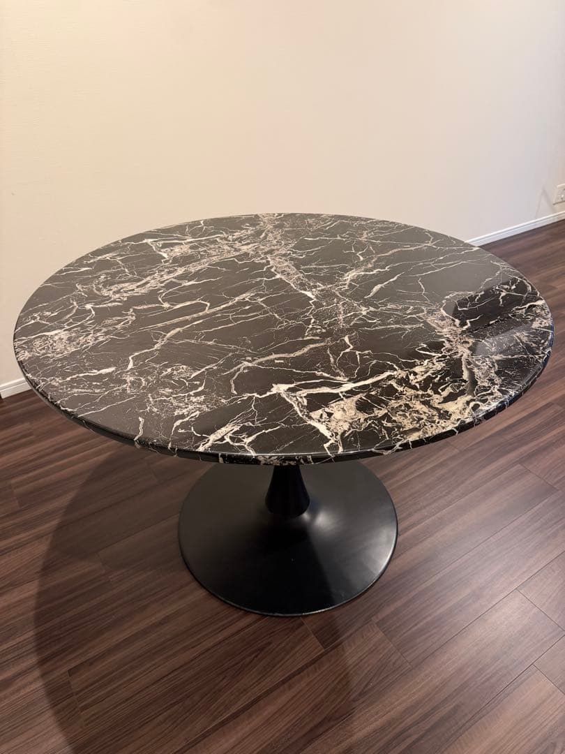 天然大理石　KARE ヴェネトマーブルブラック　直径110cm　テーブル