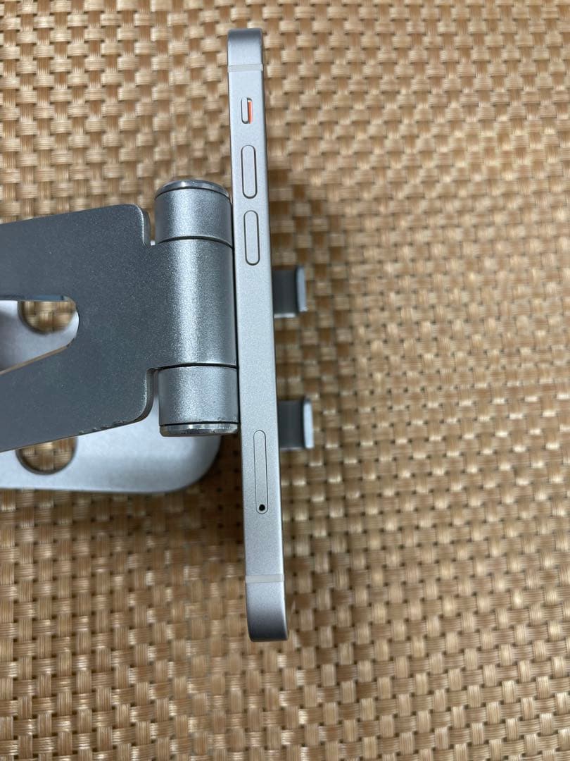 iPhone 13 mini 128 GB スターライトSIMフリー【9346】