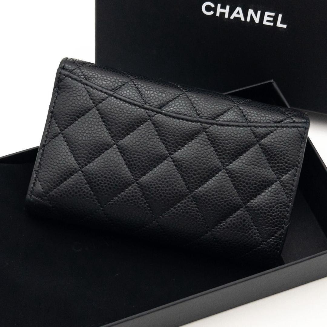 【極美品】CHANEL タイムレスクラシック　三つ折り財布　マトラッセ　黒