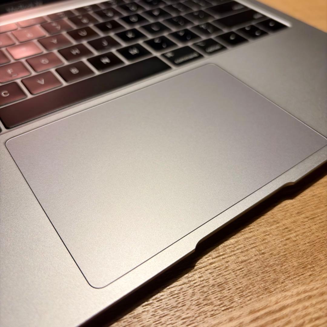 MacBook本体 MacBook Air Retina, 13inch