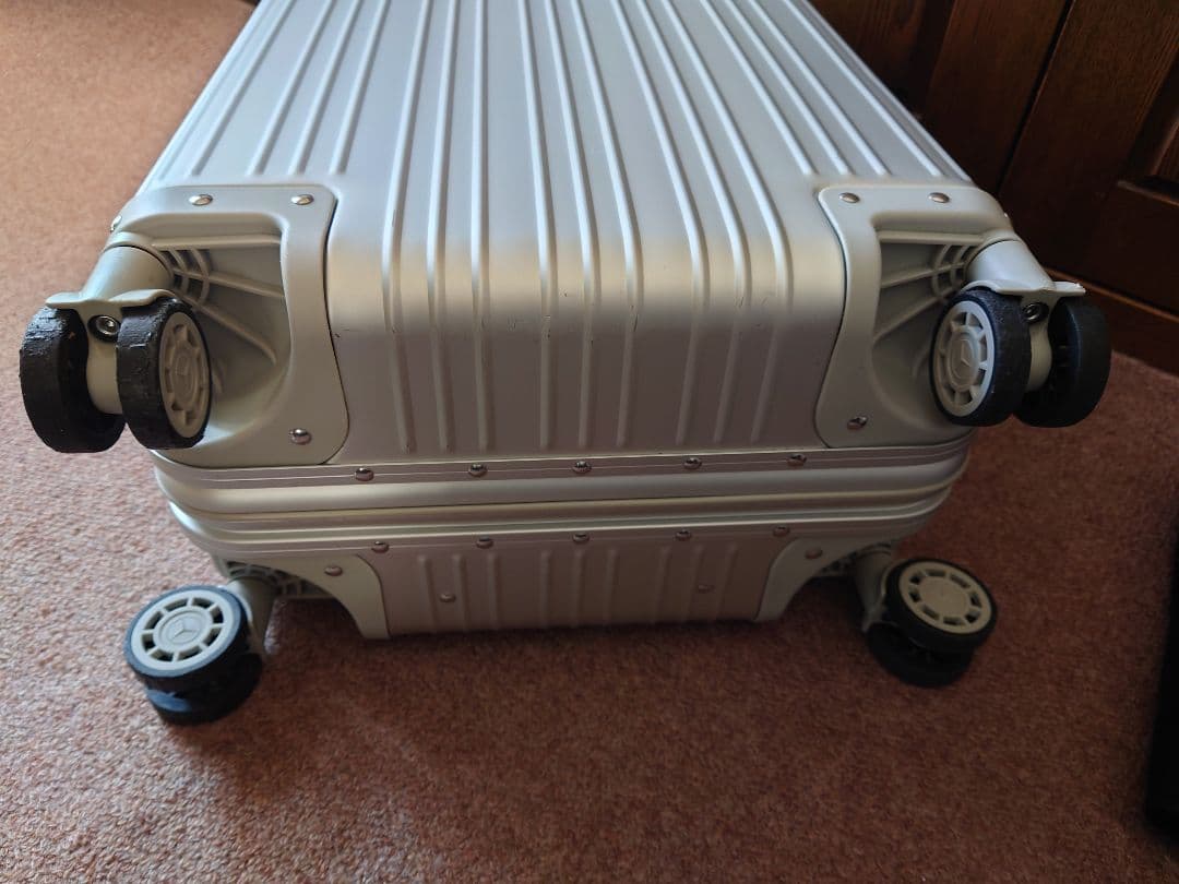 非売品 Mercedes-Benz アルミスーツケース メルセデスノベルティ