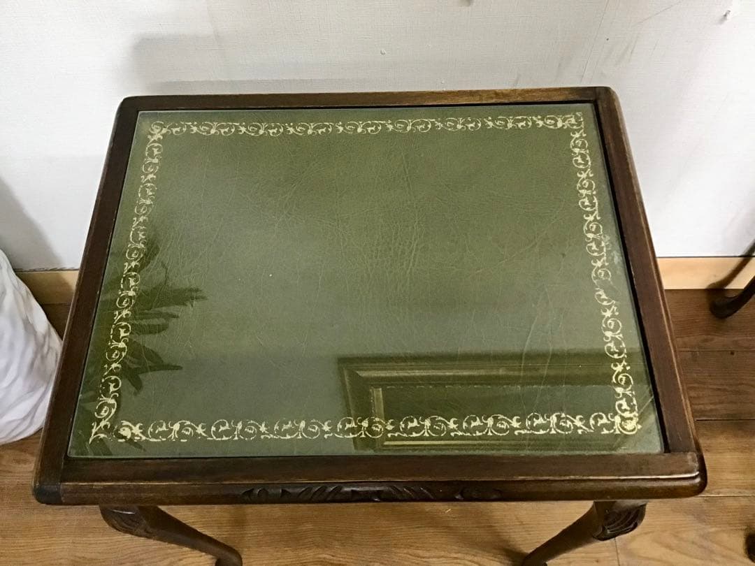 管116☆イギリス製☆アンティーク☆ウォールナット☆ネストテーブル☆天板ガラス付