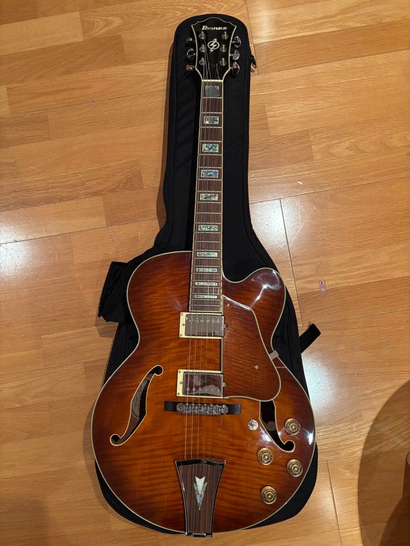 Ibanez Artcore フルアコースティックギター