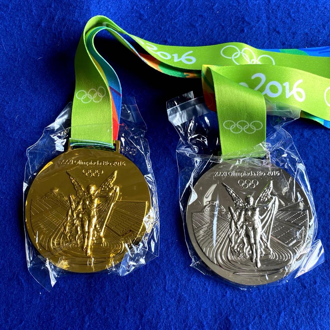 【新品】2016リオ　レプリカ　金銀メダル　2個セット
