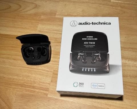 ヘッドホン audio-technica ATH-TWX9