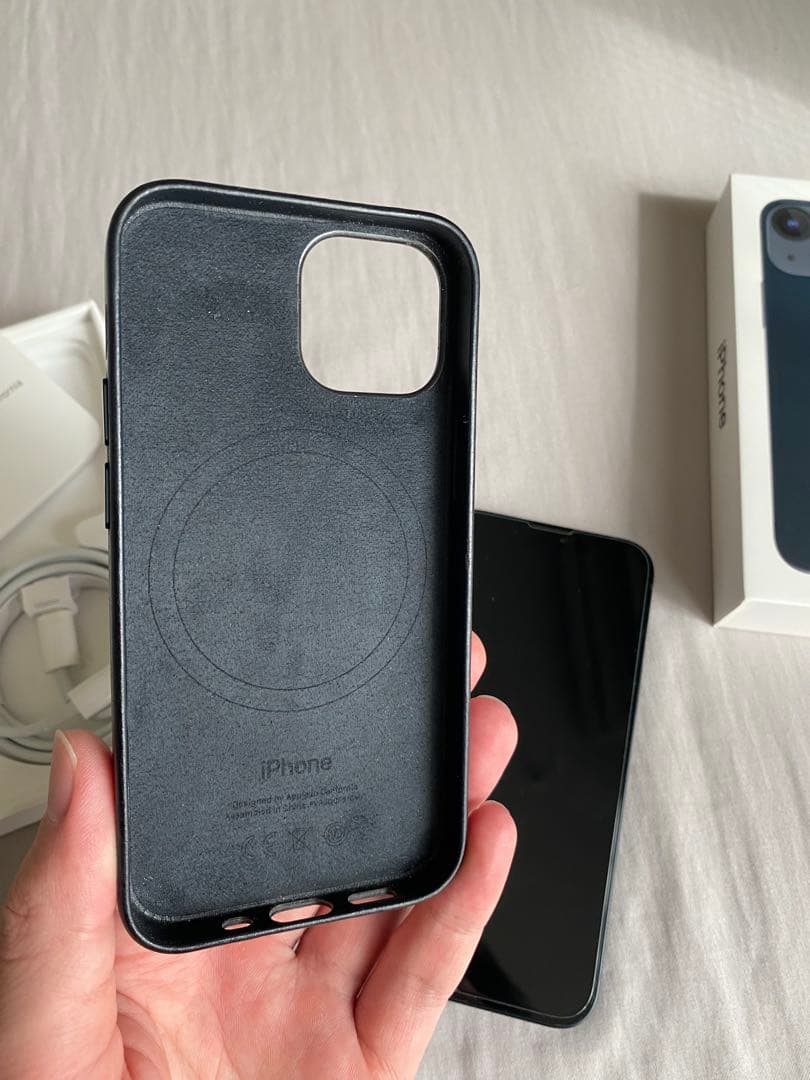 iPhone 13 mini 128GB ブラック　ミッドナイト　純正ケース付