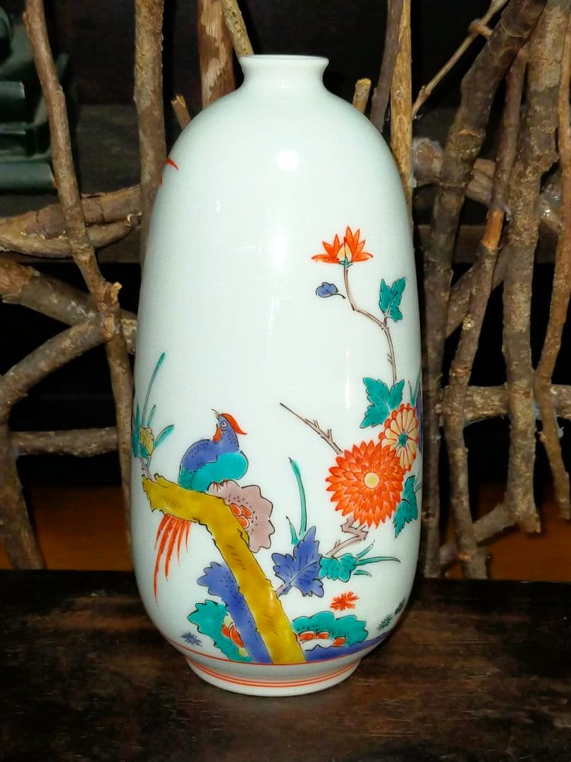 ♥値下げ！未使用　人間国宝　十四代　酒井田柿右衛門　一輪挿し　共箱付き　花瓶