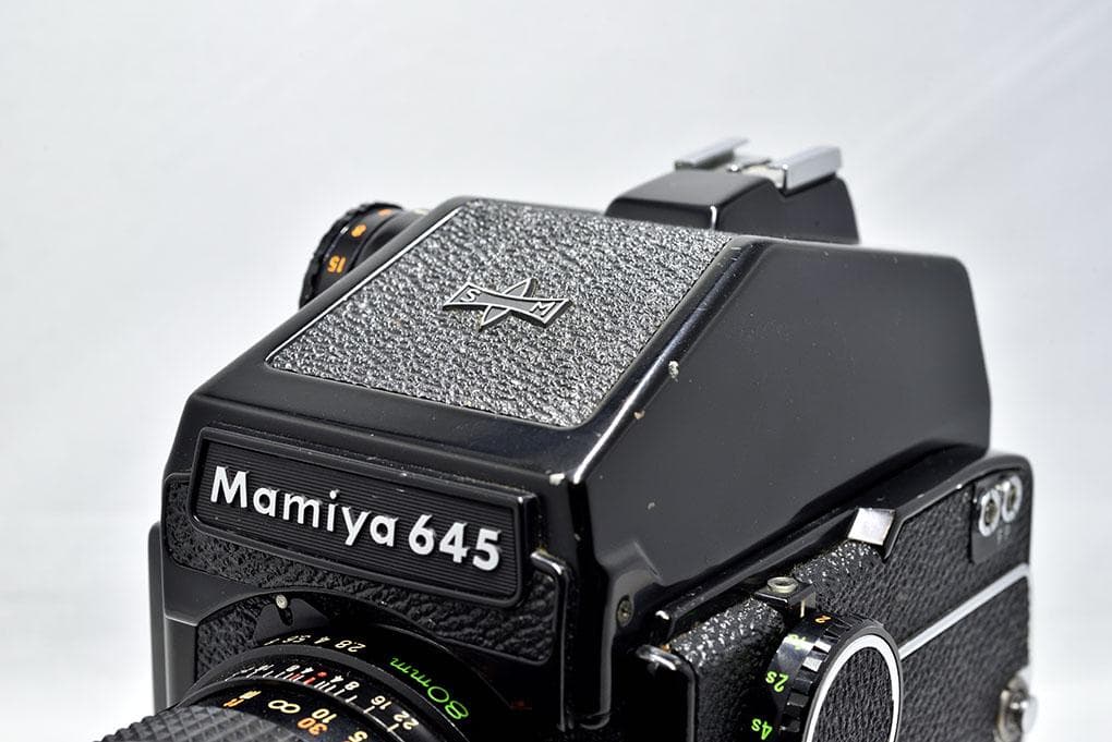マミヤ Ｍ６４５ 一眼レフカメラ（ＰＤプリズムファインダー付）