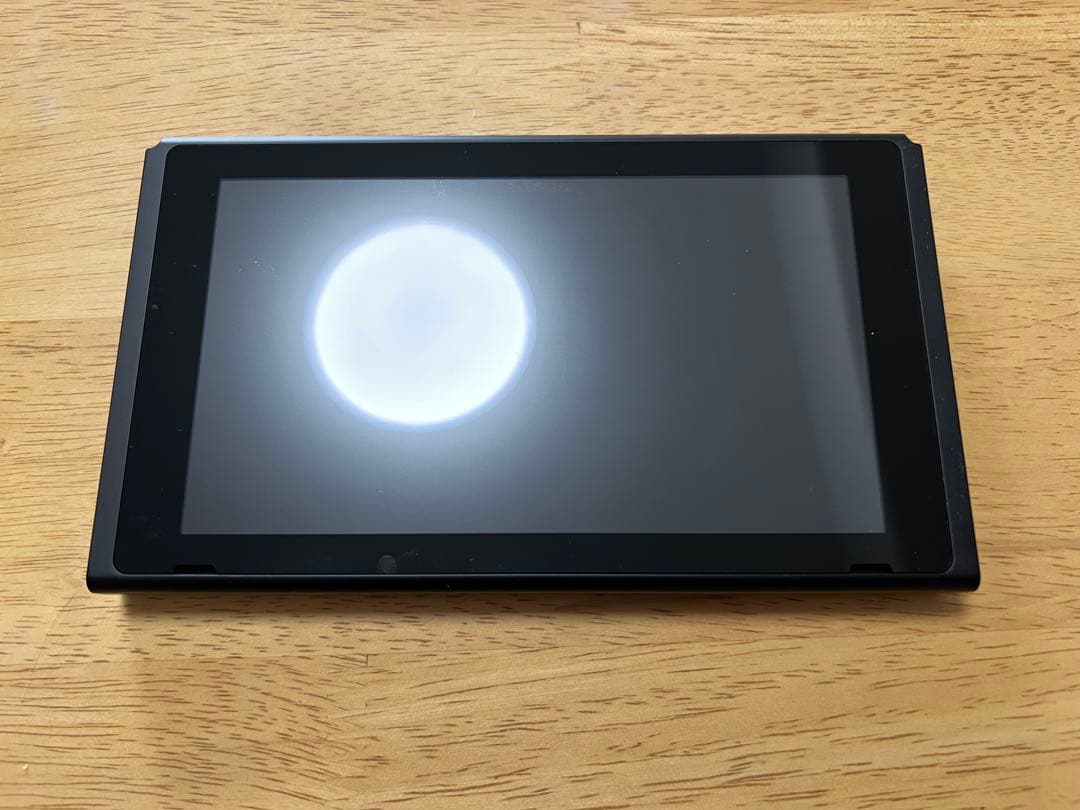 NintendoSwitch 本体 ハンドル付き