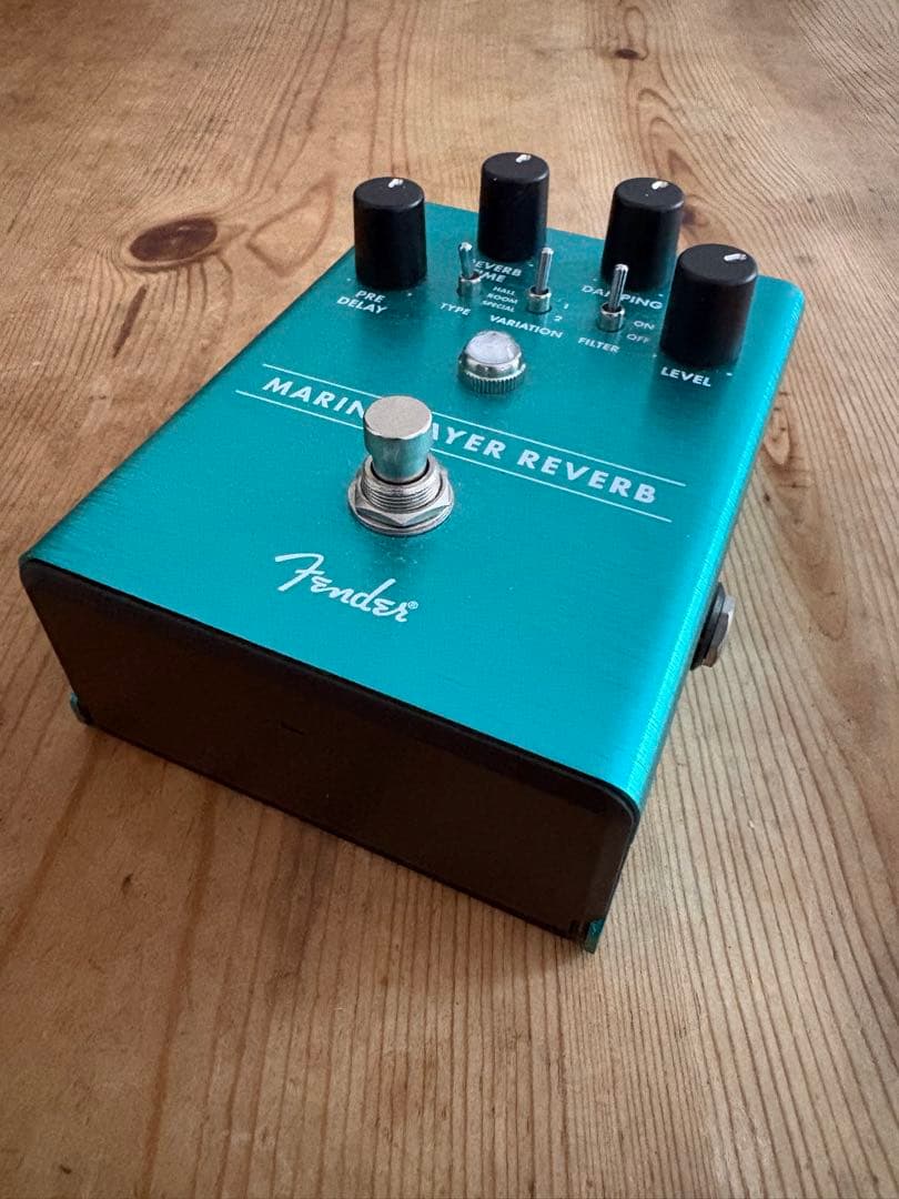 ギター Fender MARINE LAYER REVERB