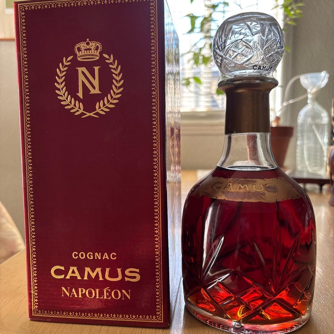 CAMUS NAPOLÉON コニャック 箱入り