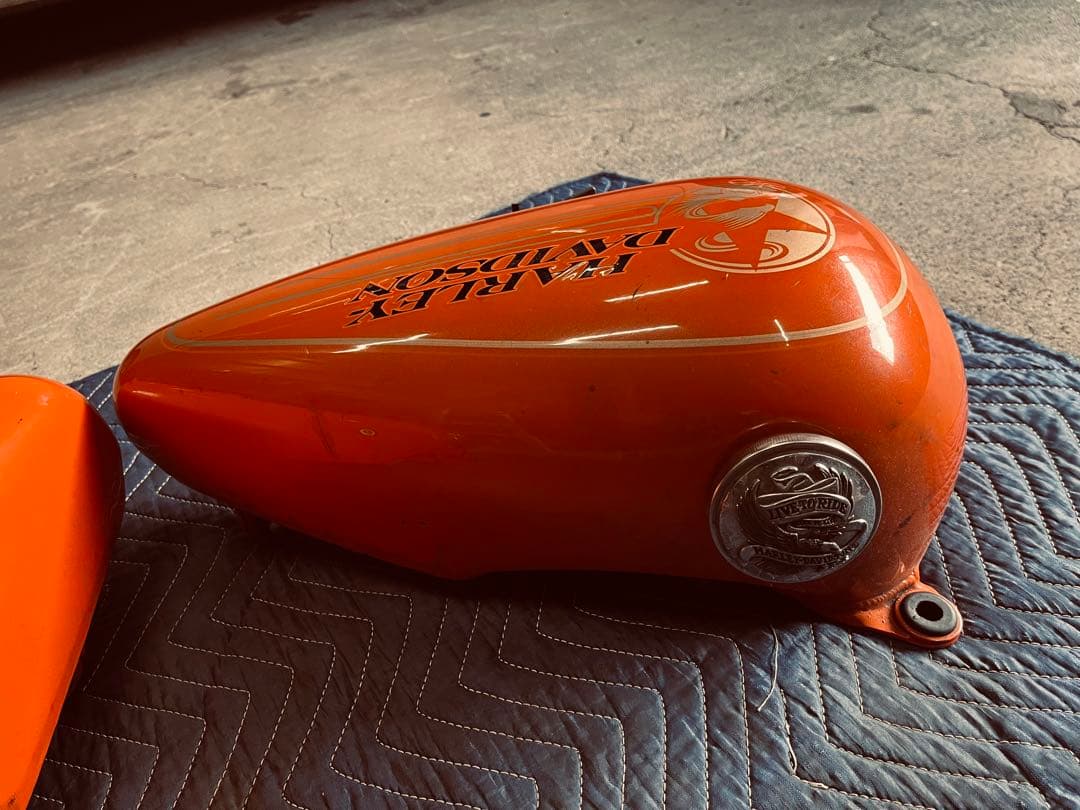 今月限定値下げ激レアHarley Davidson エボ　ソフテイル分割タンク