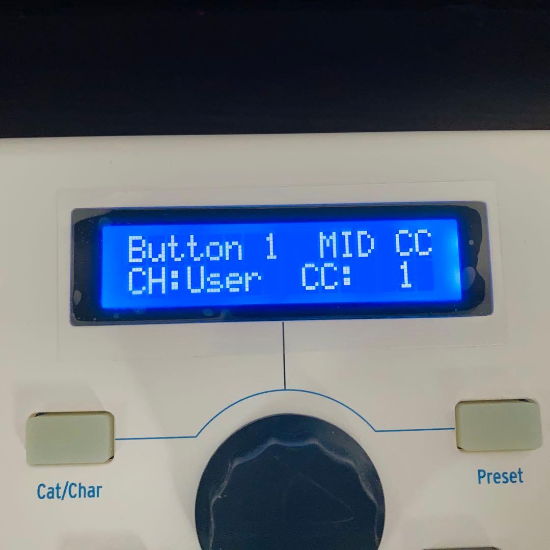 【美品】Arturia MIDIキーボードKeyLab Essential 61