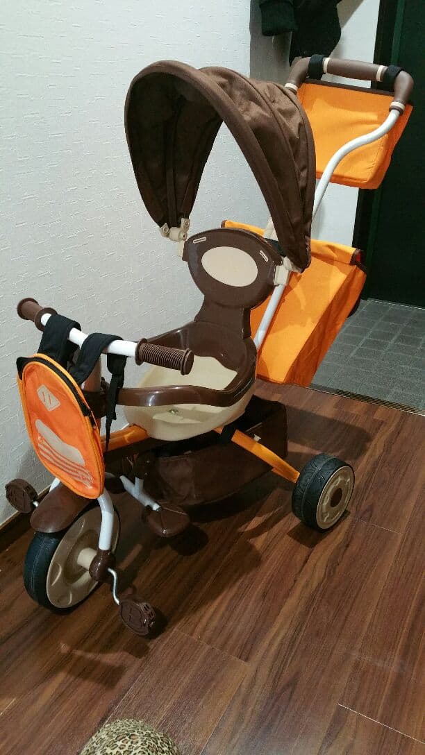 ほぼ新品、手ぶらで三輪車❕