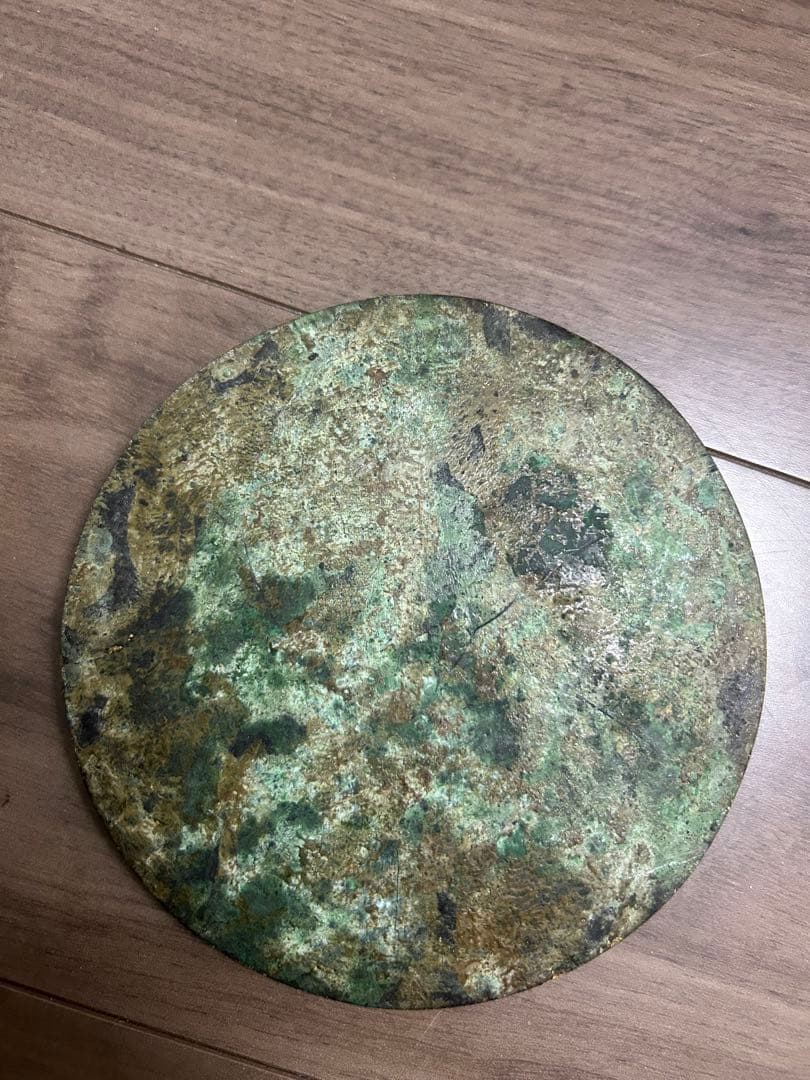 中国古董，銅鏡，古銅製。