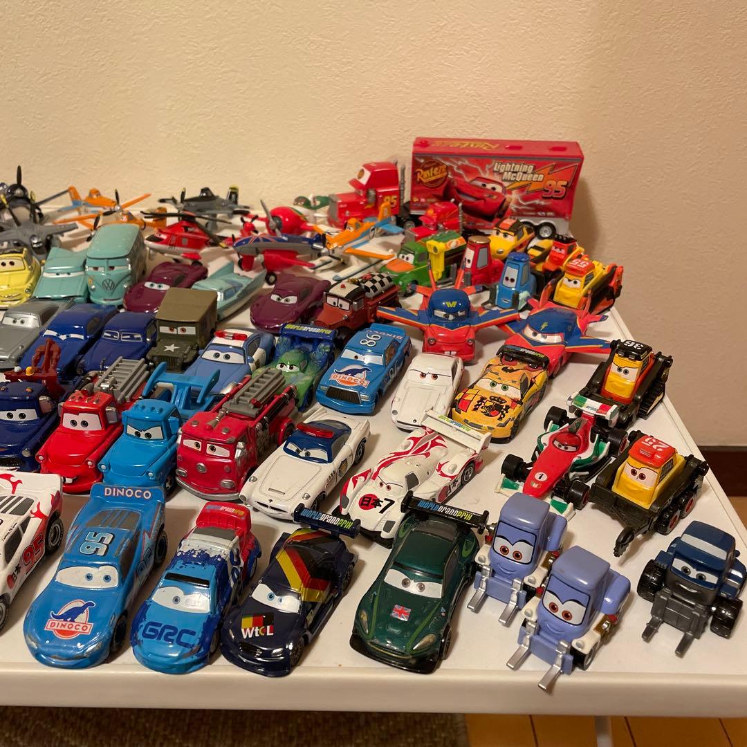カーズ プレーンズ　トミカ　まとめ売り84台