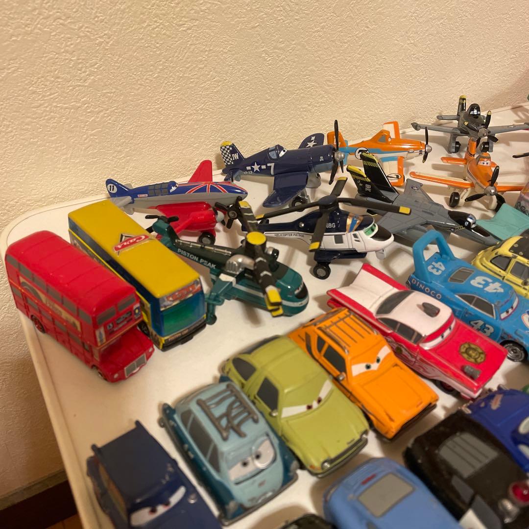 カーズ プレーンズ　トミカ　まとめ売り84台