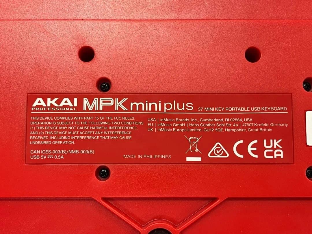 AKAI MPK mini plus 37鍵 MIDIコントローラー ホワイト