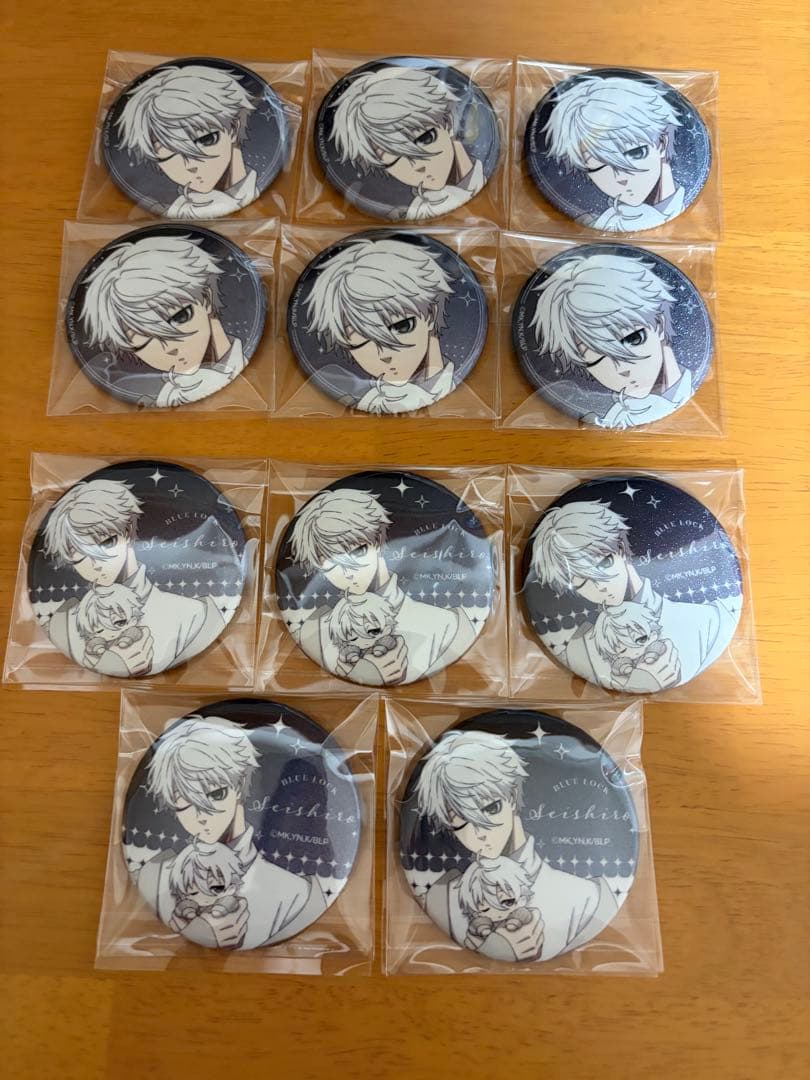 ピンズ・ピンバッジ・缶バッジ C.C.