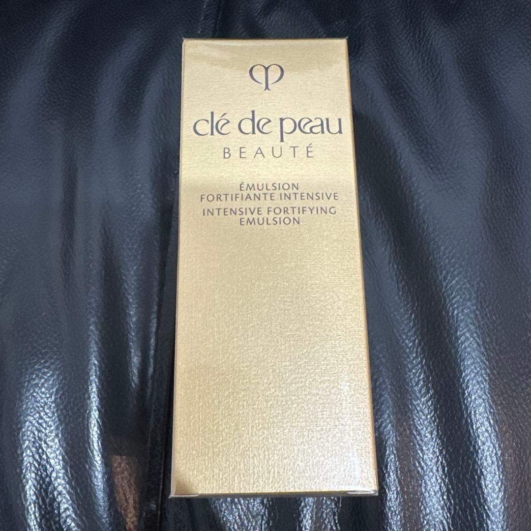 新品クレドボーボーテ エマルジョン アンタンシヴn 125ml乳液夜用レフィル