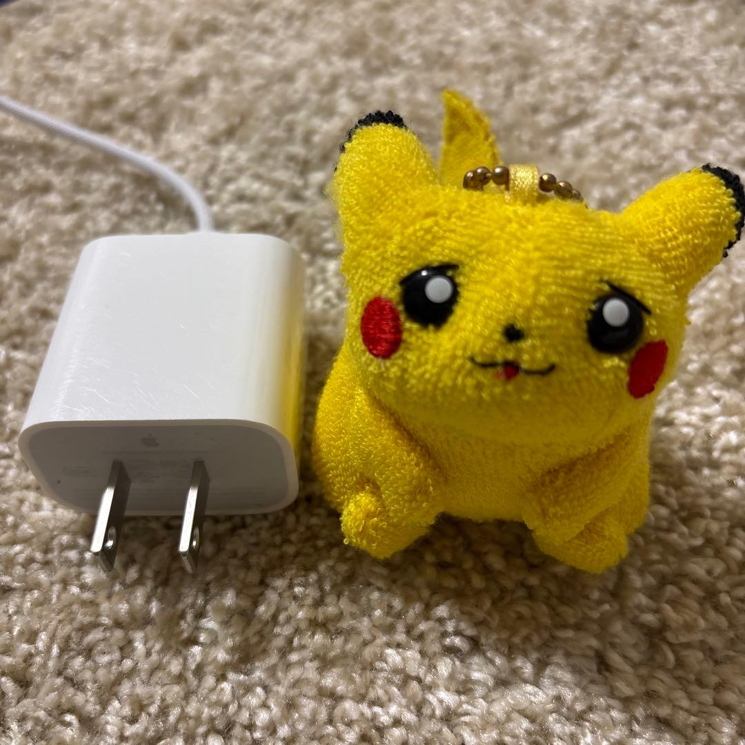 TOMY レトロ　困り顔 ピカチュウ　ボールチェーンぬいぐるみ　初期ピカチュウ