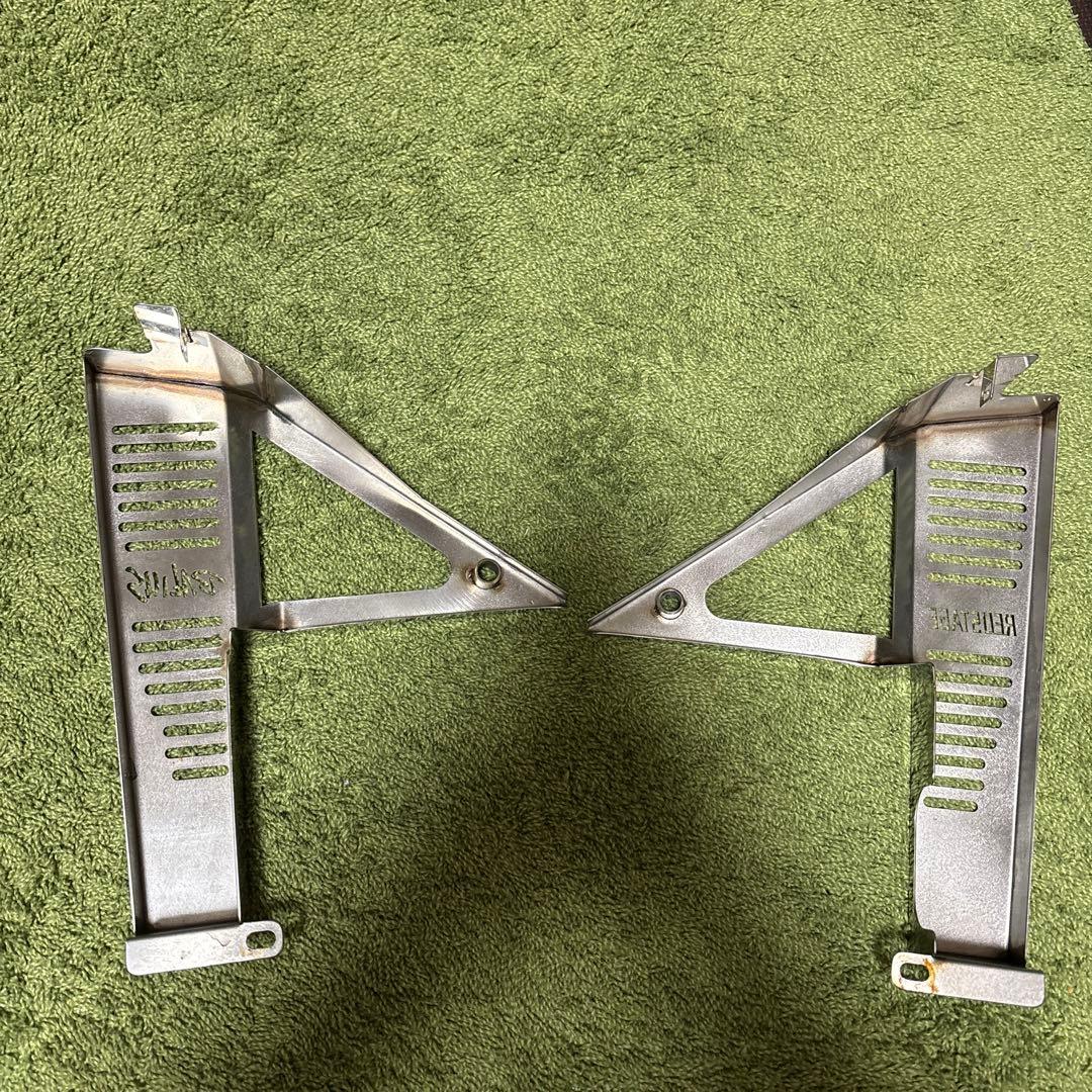 バリオス ラジエーターカバー 値下げ可能