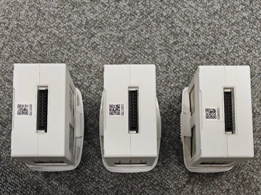 美品! DJI Phantom 4 PRO V2.0、バッテリー3個付