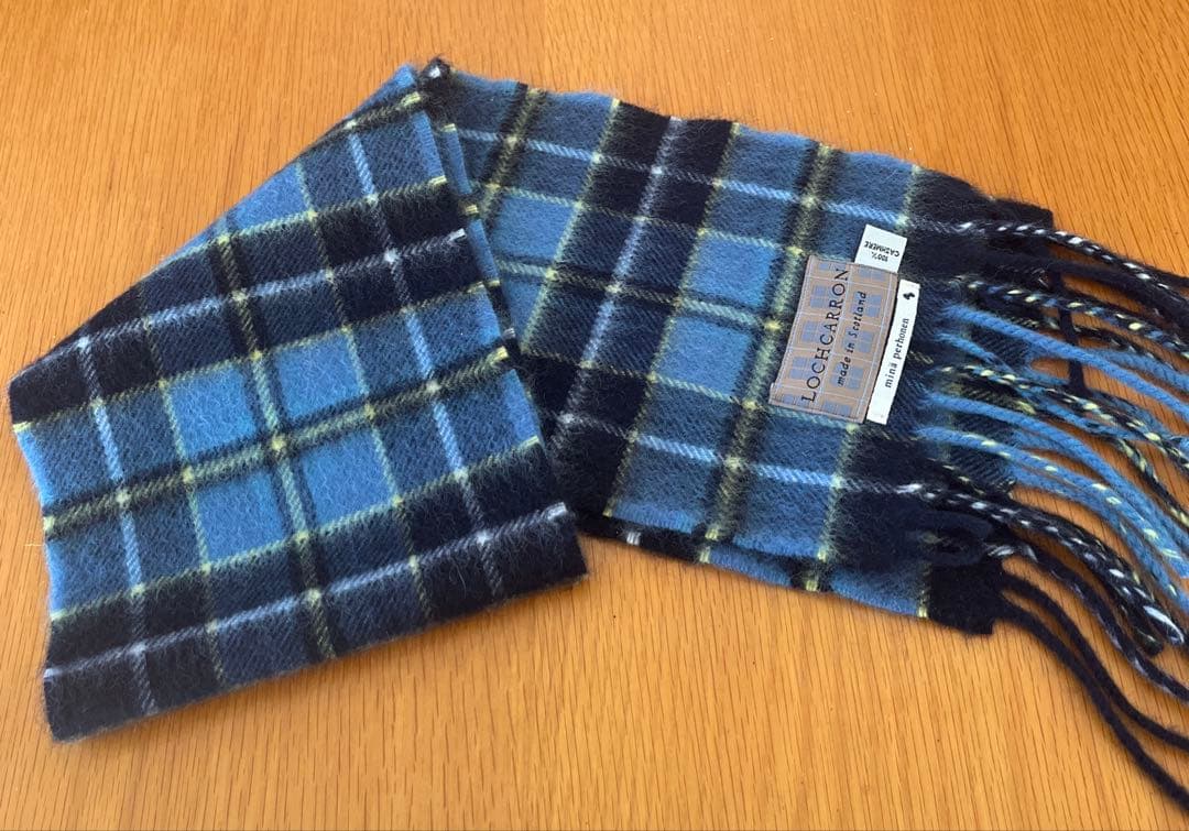 ミナペルホネン×LOCHCARRON タータンマフラー　おまけつき