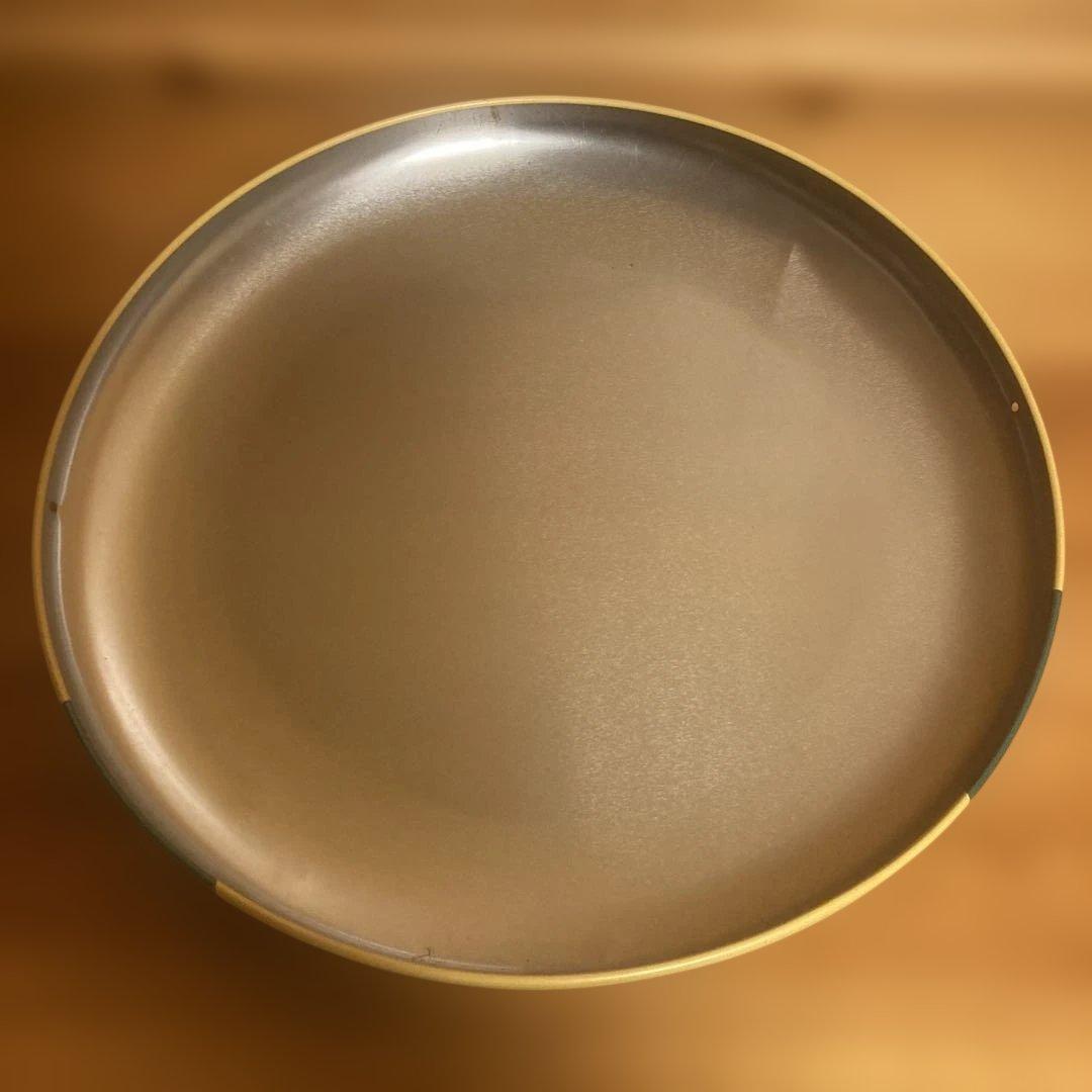 TEMMYE 丸型ブリキプレート　クリームソーダ　ピンクドラゴン　ロカビリー