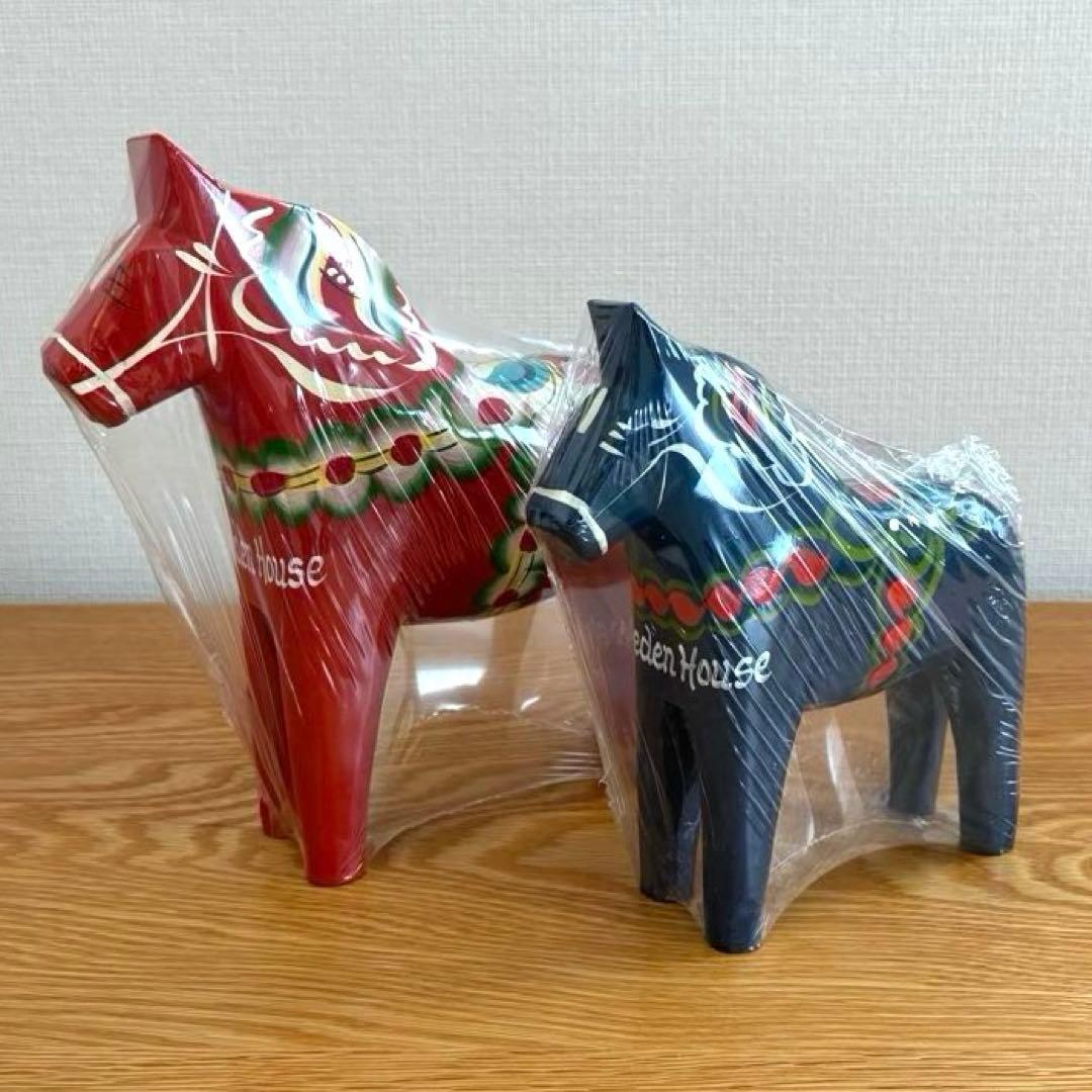 【専用】新品 未使用 未開封！ダーラナホース 20㎝と16㎝ 赤青 2体