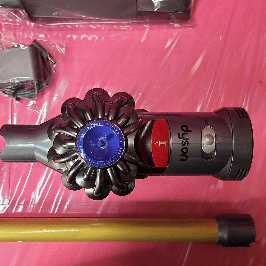 48 ダイソンV7♦コードレス掃除機