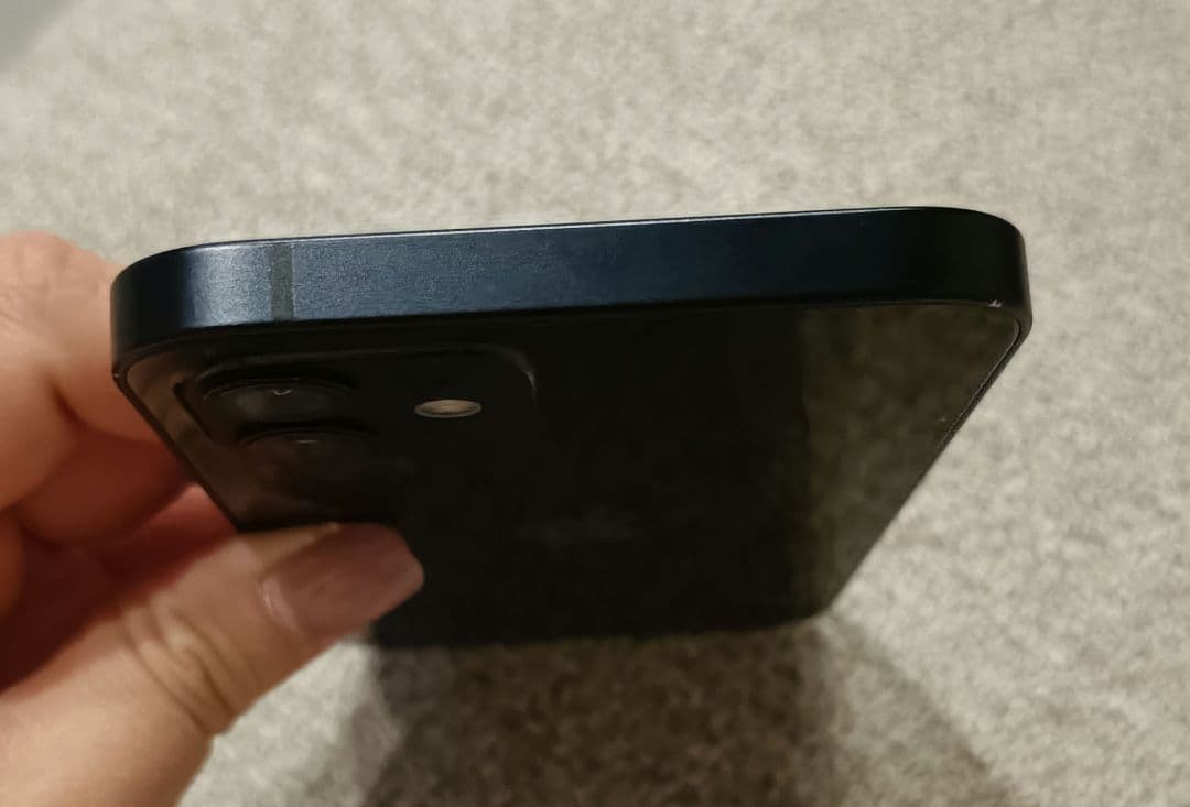 Apple iPhone12 ブラック 本体