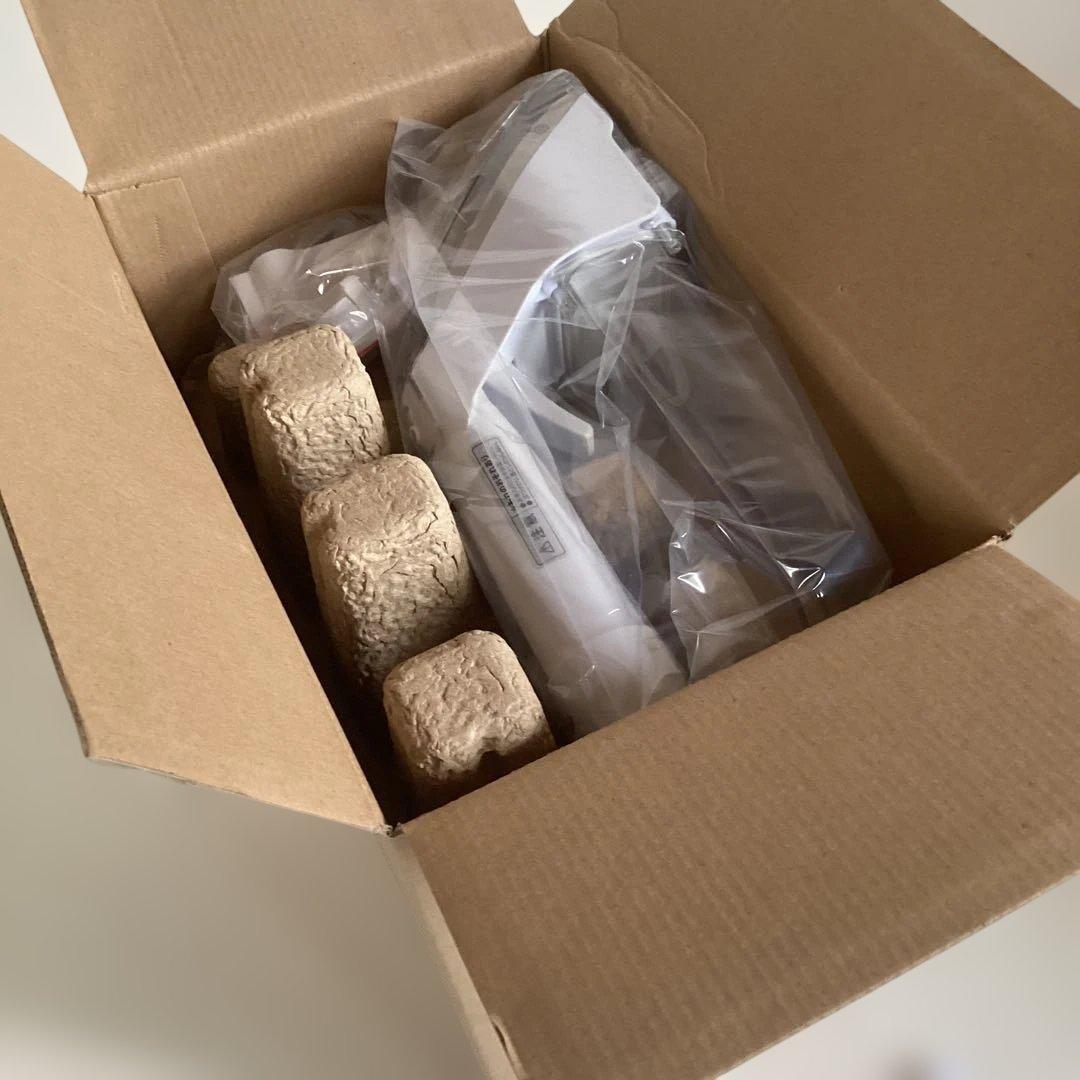 あ*や様 新品未使用　リンサークリーナー　アイリスオーヤマ　RNSK−300−W