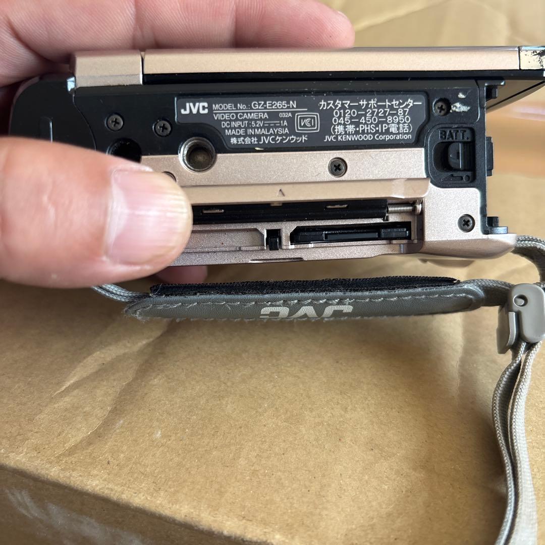 JVC Everio ビデオカメラ 32GB