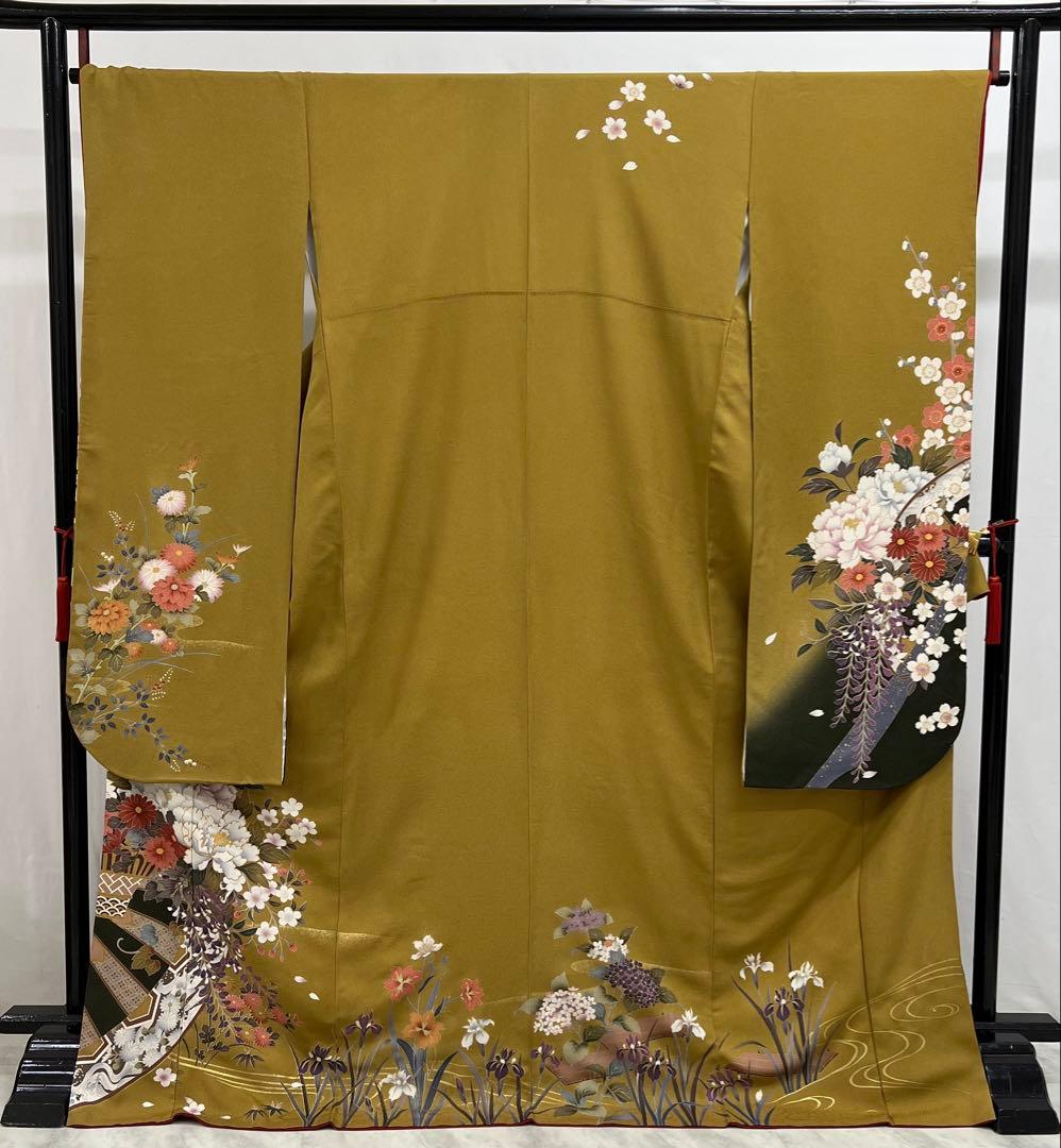 振り袖　フルセット　別誂長襦袢付金彩加工　刺繍入り　成人式　個性的　山吹色680