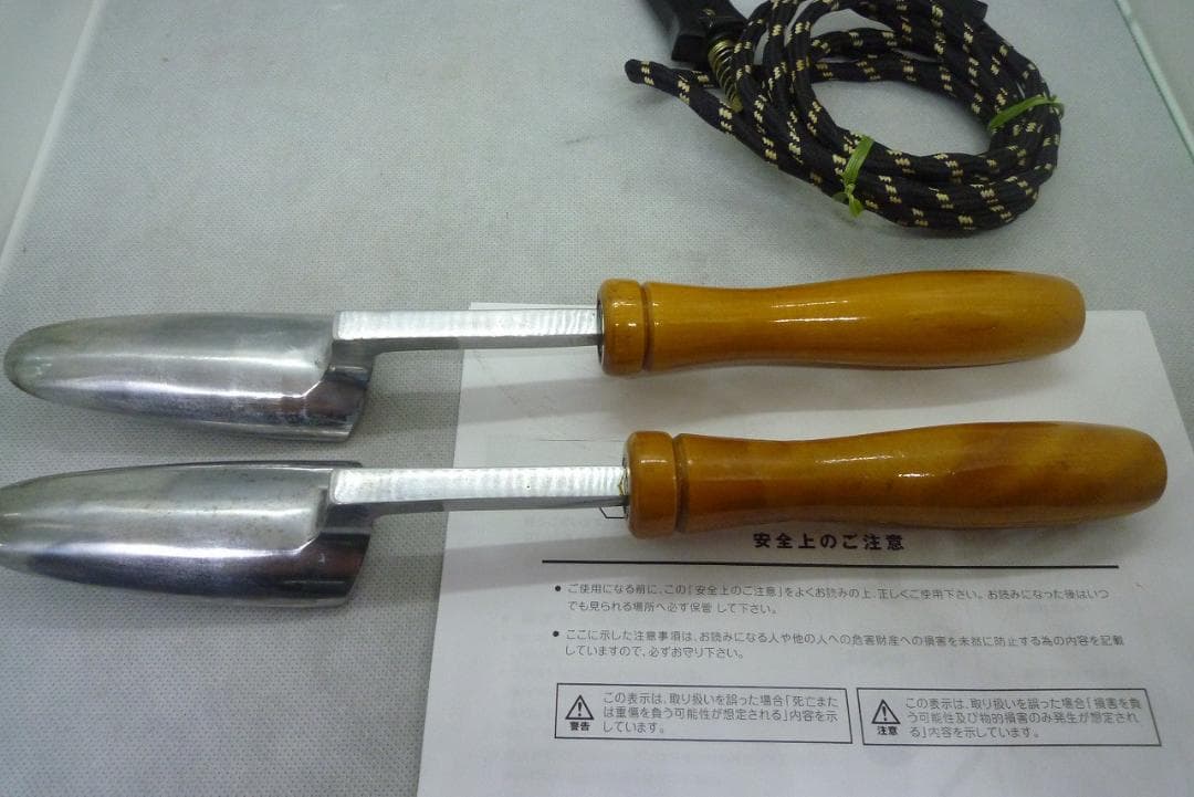 タキイ和裁電化鏝　和裁コテ　和裁こて　タキイ製　鏝２本付