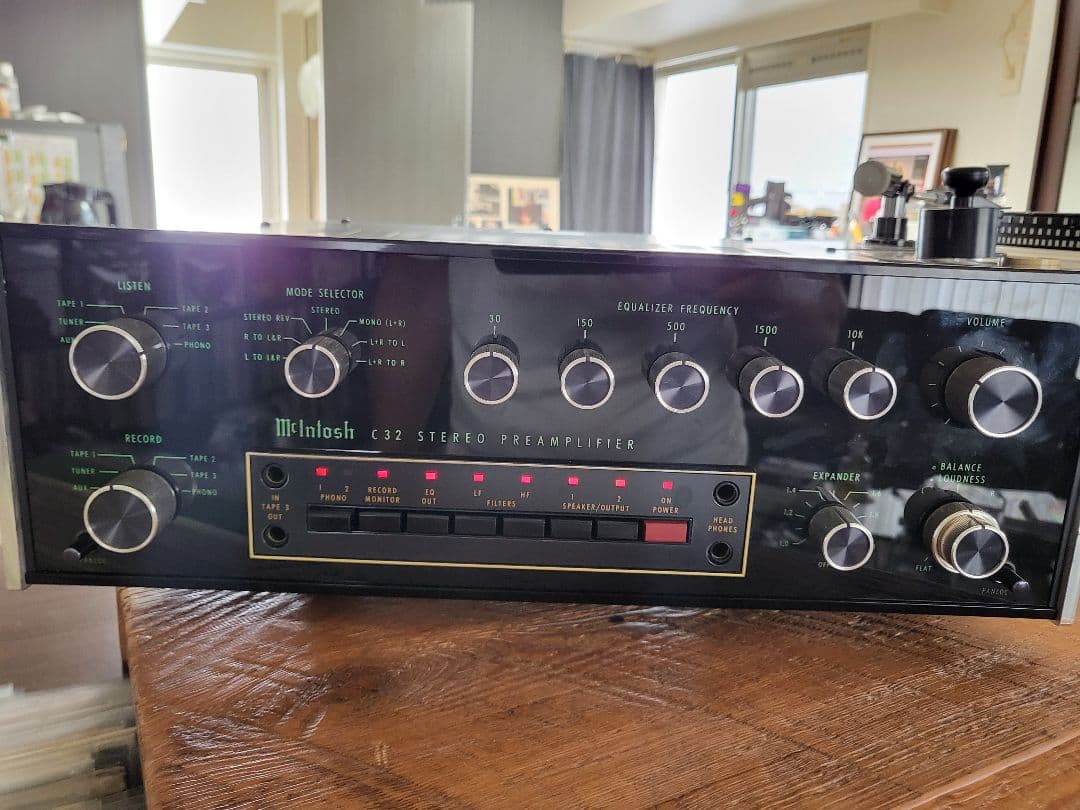 McIntosh マッキントッシュ C32 プリアンプ 【動作品】