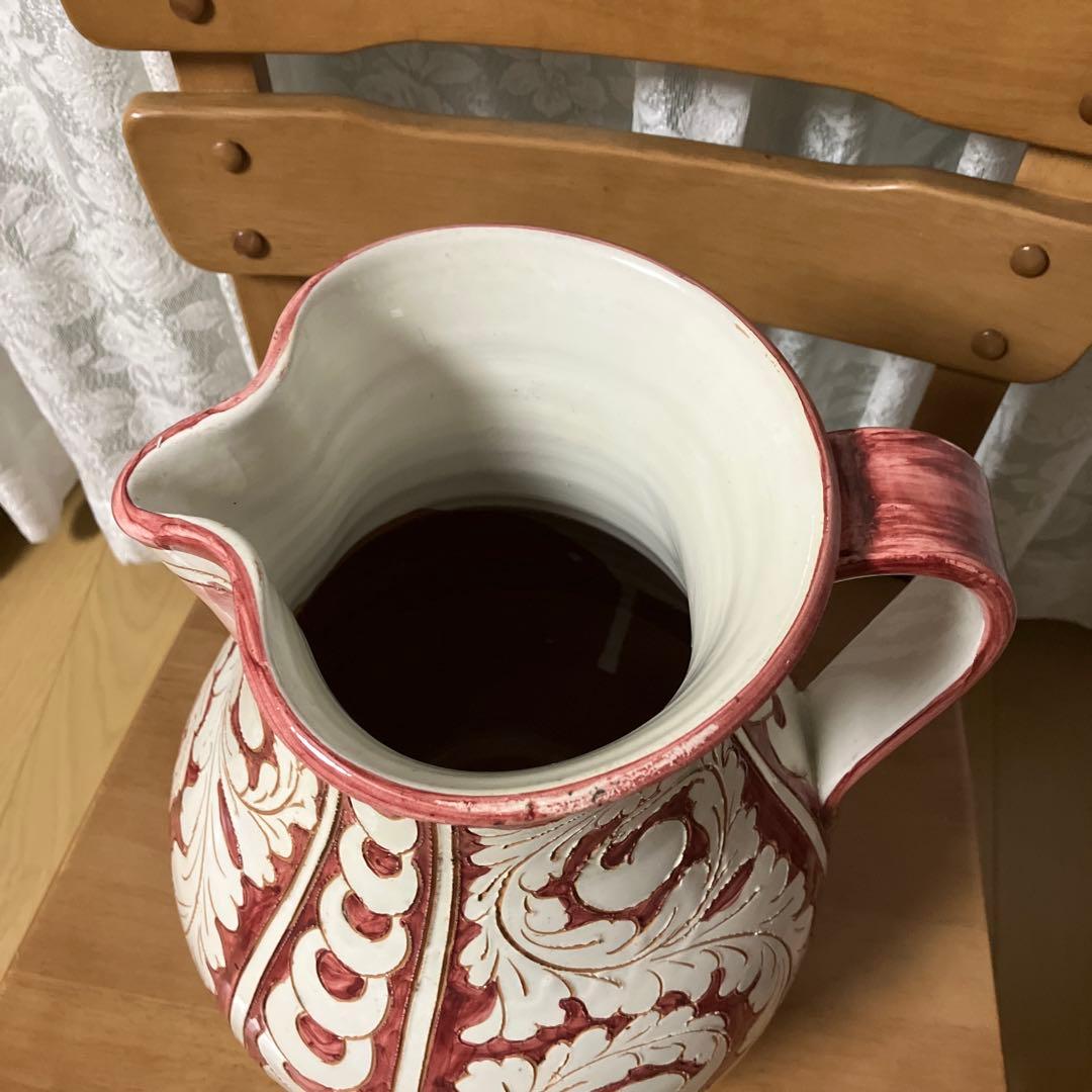 イタリア「セラミックパオリ」の水差し （底にＩＴＡＬＹ　６２９／３5のサイン）