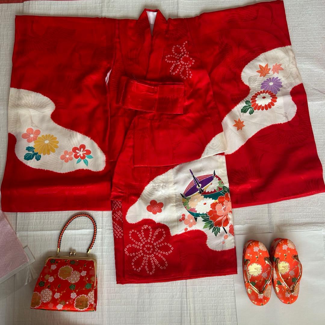 七五三 3歳 総絞り 被布 着物 絹 三歳 赤 草履 753 バッグ 花 レトロ