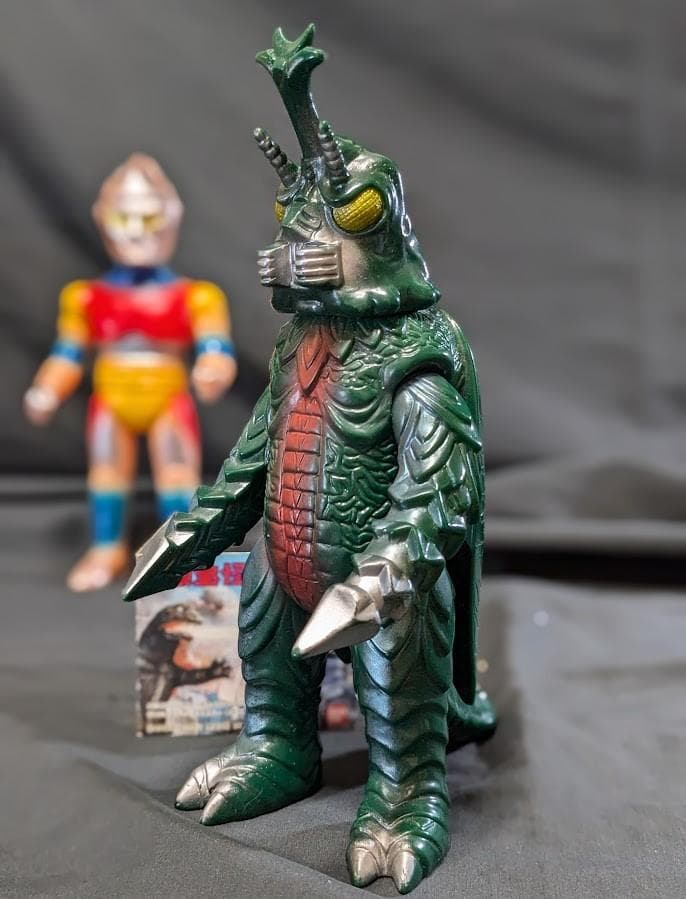 ジェットジャガー＆メガロ（Ｍ１号・ブルマァク復刻）ソフビフィギュア２体セット