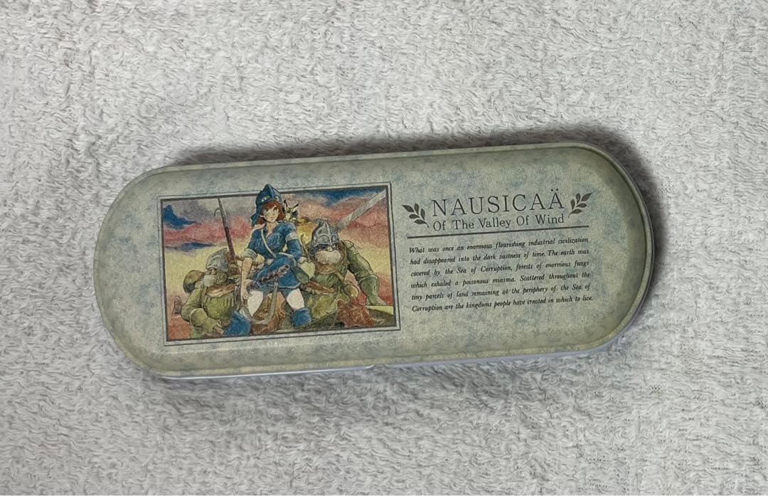 ジブリ　下敷きとペンケース　トトロ　ナウシカ　魔女の宅急便　ラピュタ