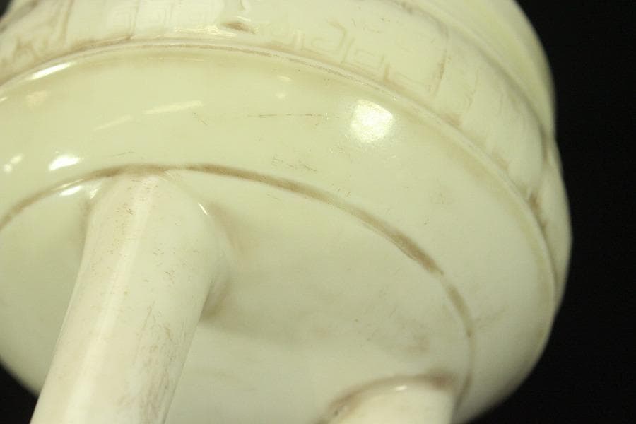 中国美術 白磁 饕餮紋 三足 双耳 香炉 高13.8cm(LC632)