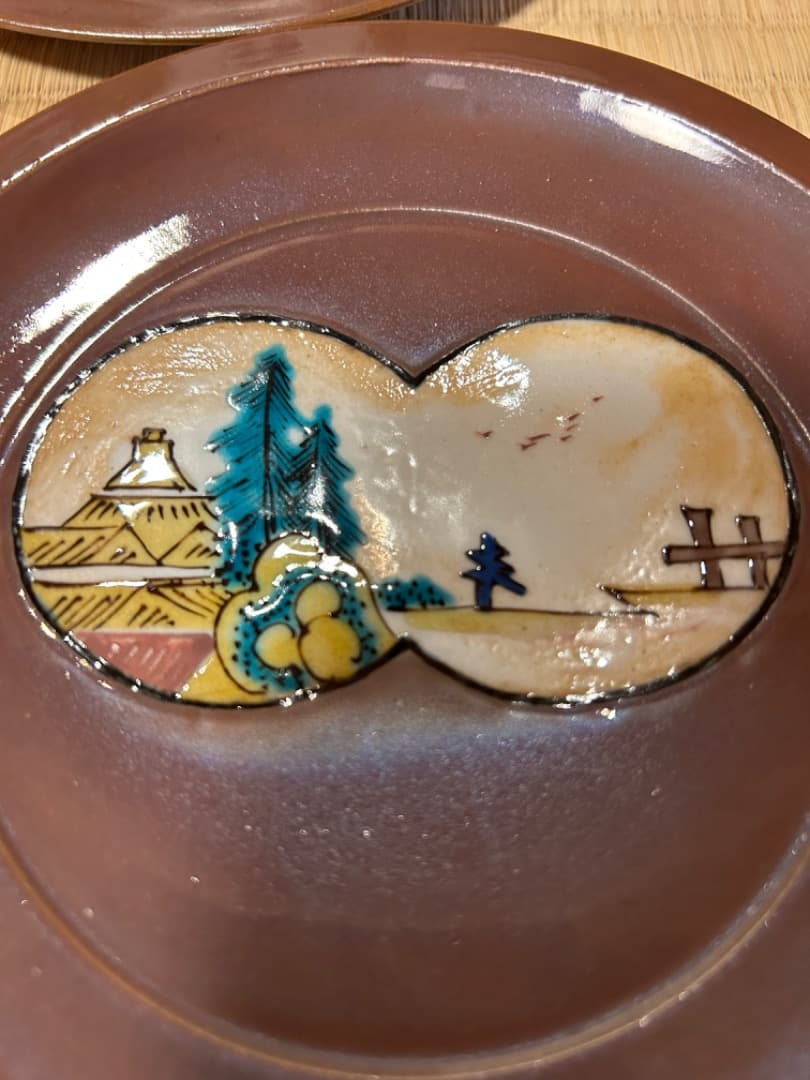 初代徳田八十吉先生の錆地山水銘々皿