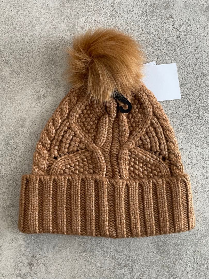 【未使用品】 UGG ケーブル ビーニー ニット帽 ポンポン付き キャメル