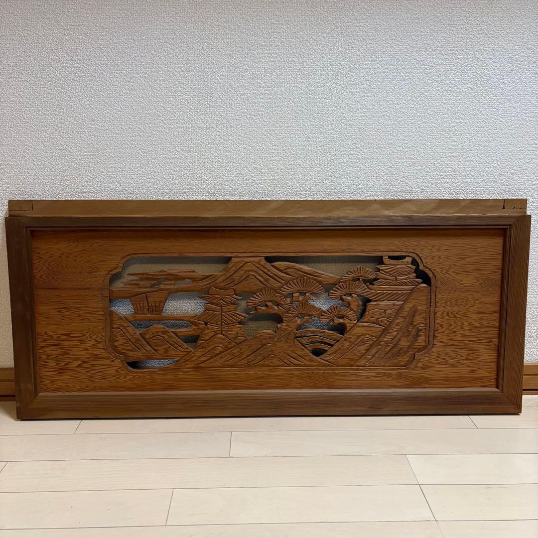 欄間　芸術　木製彫刻アートパネル　松の木　城